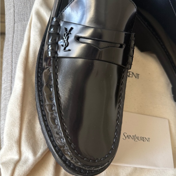Saint Laurent Black Leather Le Loafer Penny Loafers - Picture 10 of 17
